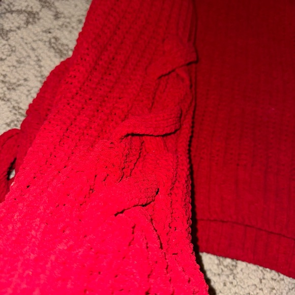 Red Sweater, Size Large - Picture 2 of 4